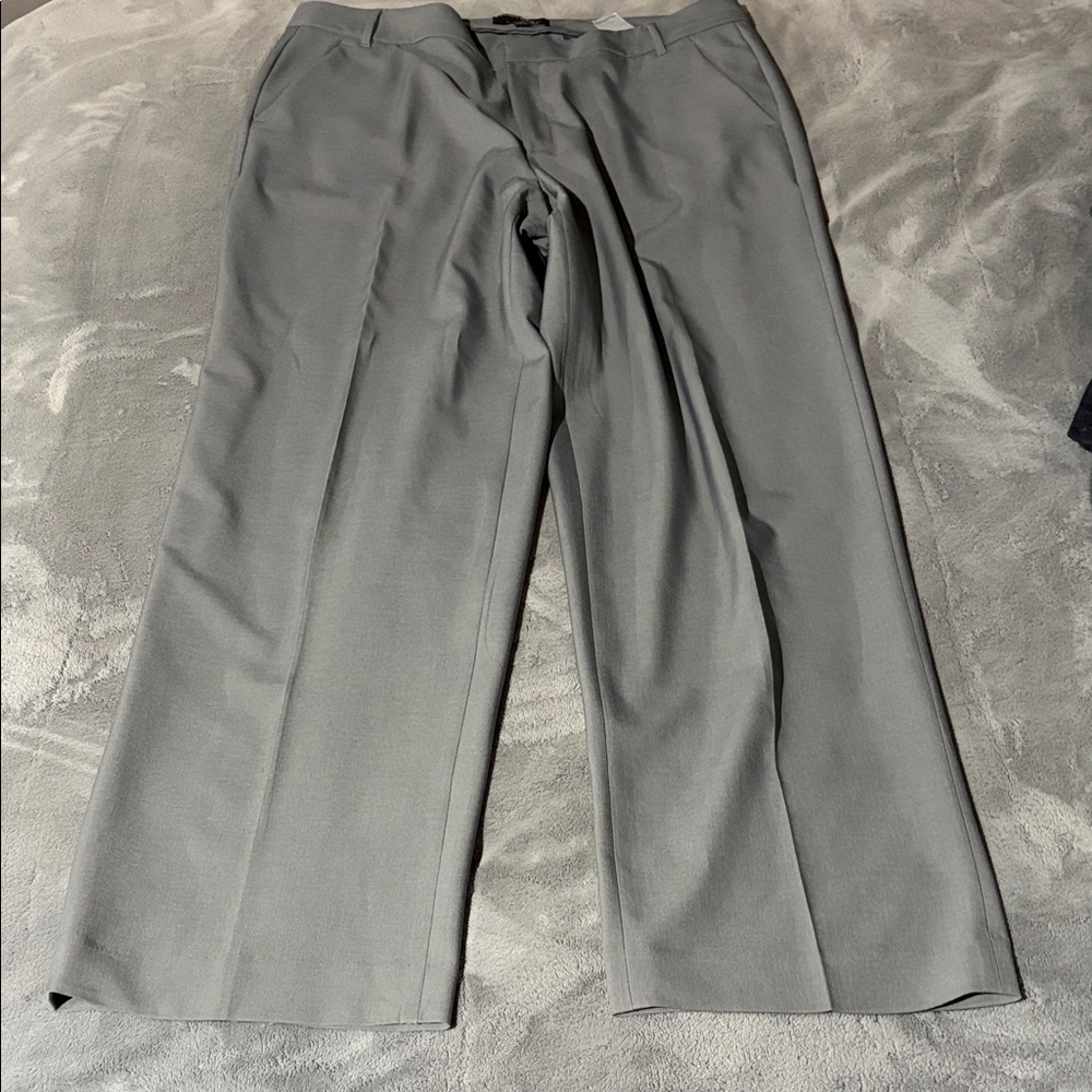 Banana Republic Elegant Gray Trousers